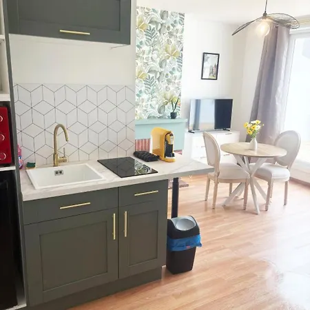 35 M2 30 M2 De Terrasse Acces Jardin Boulogne-sur-Mer