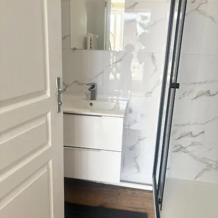 Sauna Et 35 M2 30 M2 De Terrasse 公寓 *