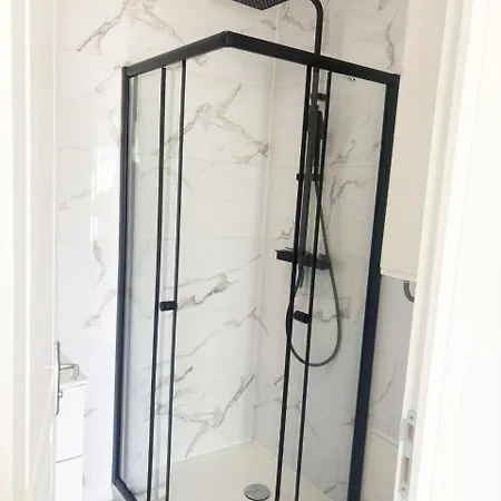 Apartment 35 M2 30 M2 De Terrasse Acces Jardin Boulogne-sur-Mer