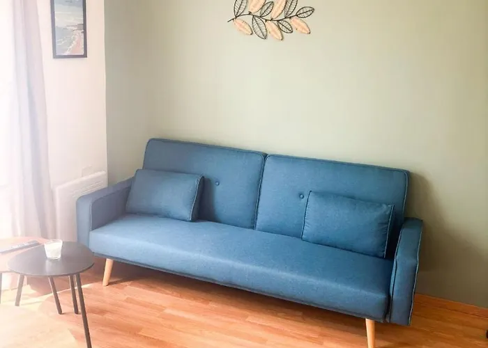 35 m2 charmant plus 30 M2 de terrasse Accès jardin SPA * Boulogne-sur-Mer